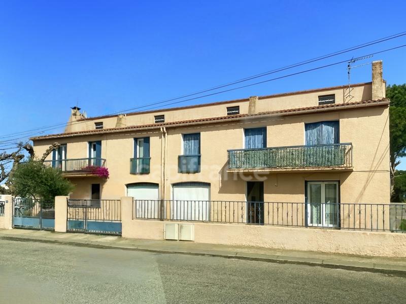 Immeuble - 176 m² - 8 pièces