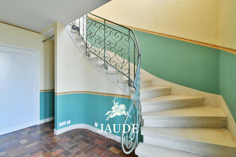 Maison - 136 m² - 5 pièces