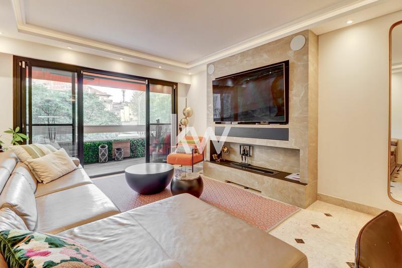 Appartement - 96 m² - 4 pièces