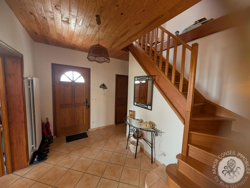 Maison - 179 m² - 6 pièces