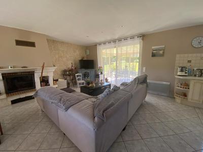 Maison - 111 m² - 4 pièces