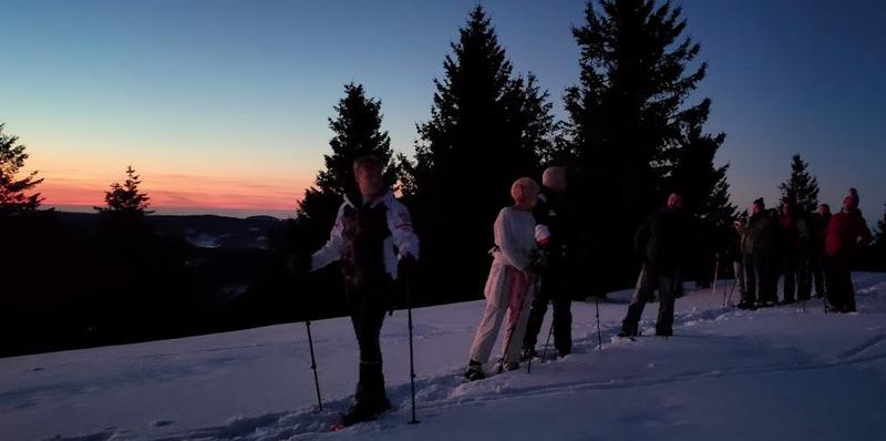 Balade nocturne en montagne hivernale
