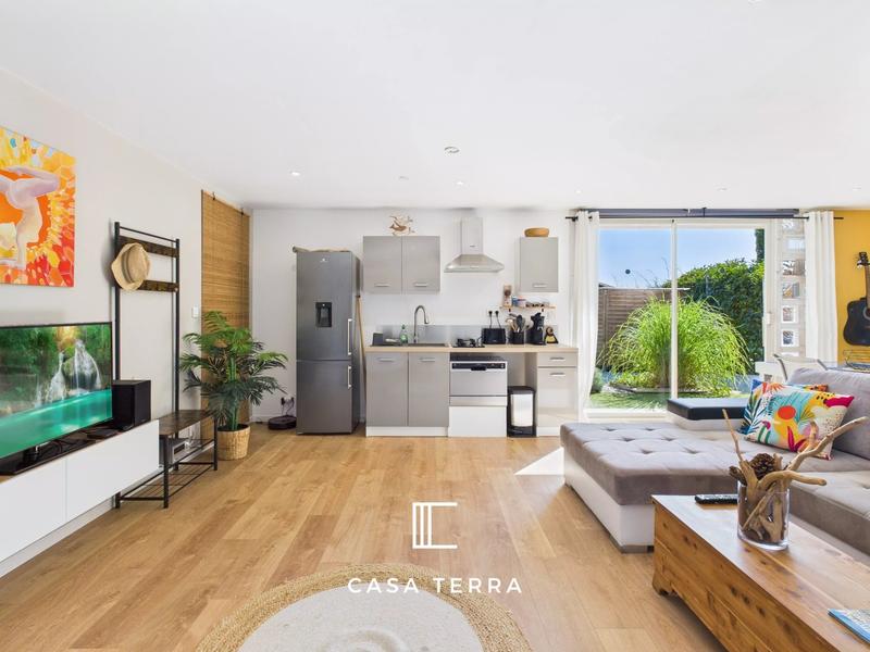 Villa - 197 m² - 6 pièces