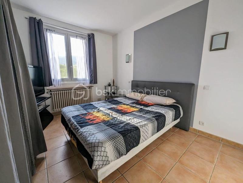 Villa - 101 m² - 6 pièces