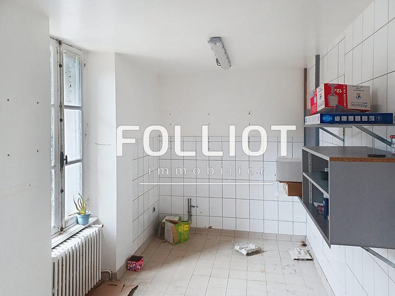 Immeuble - 290 m² - 15 pièces