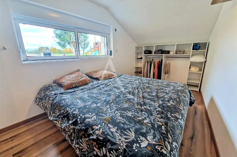 Maison - 110 m² - 4 pièces