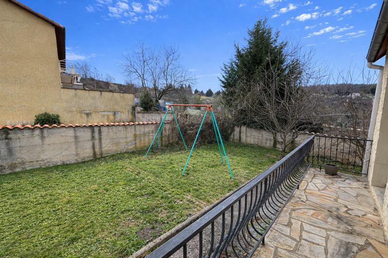 Maison - 143 m² - 6 pièces