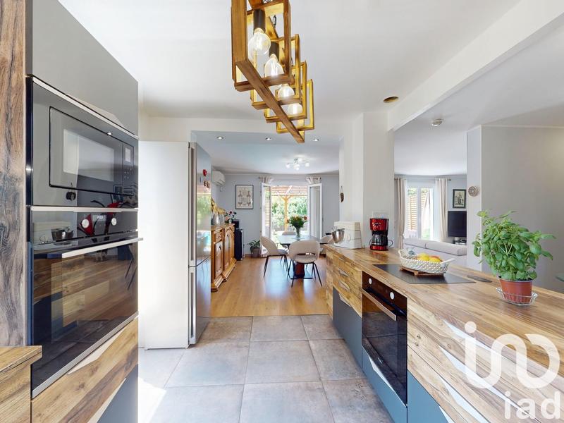 Maison - 115 m² - 5 pièces