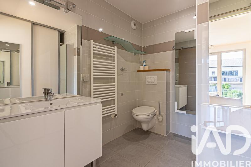 Appartement - 111 m² - 5 pièces