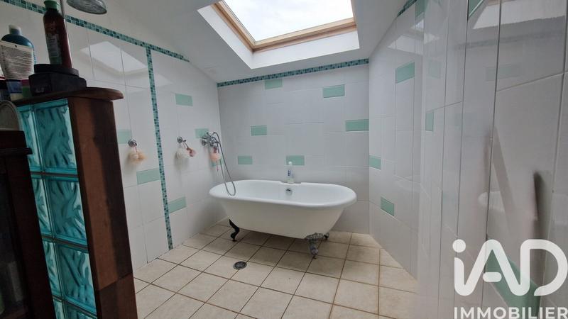 Maison de campagne - 743 m² - 14 pièces