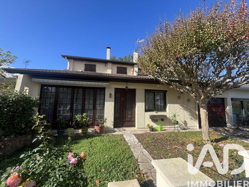 Maison - 127 m² - 5 pièces