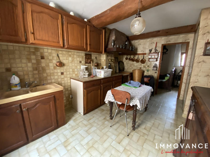 Maison - 190 m² - 11 pièces