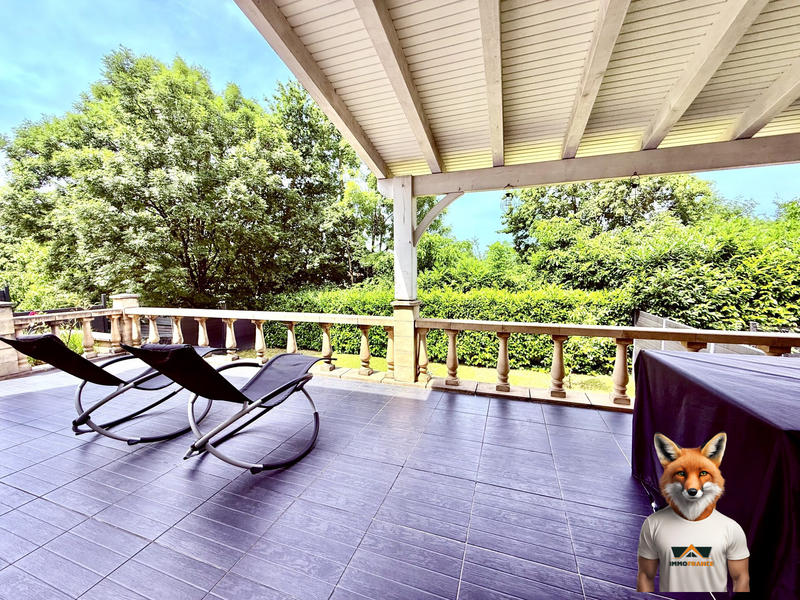 Appartement - 179 m² - 5 pièces