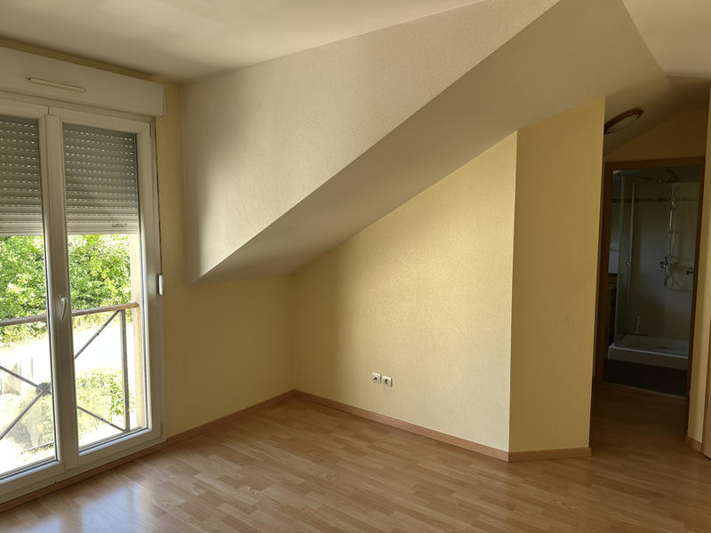 Appartement - 140 m² - 6 pièces