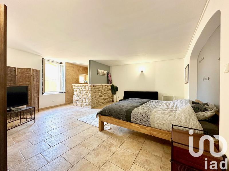 Maison - 325 m² - 10 pièces