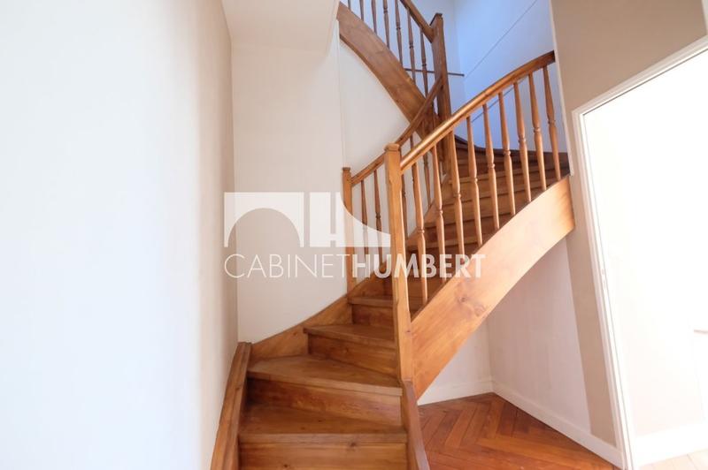 Appartement - 170 m² - 6 pièces