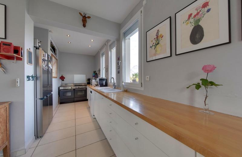 Villa - 210 m² - 8 pièces