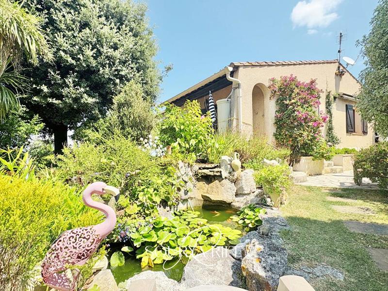 Maison - 170 m² - 6 pièces