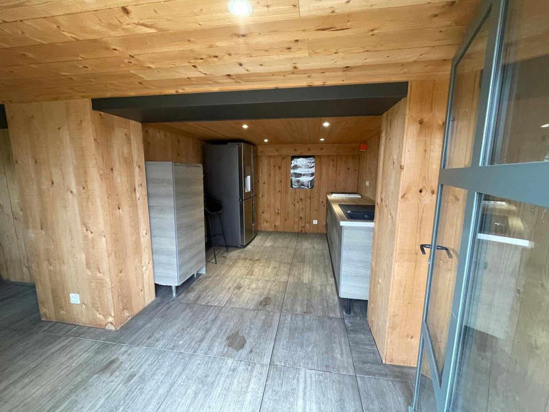 Maison - 180 m² - 9 pièces