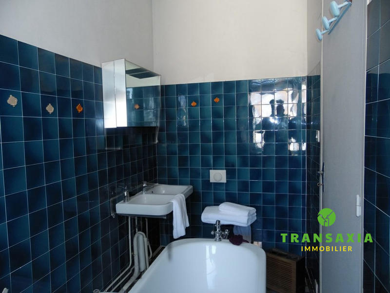 Maison - 95 m² - 5 pièces