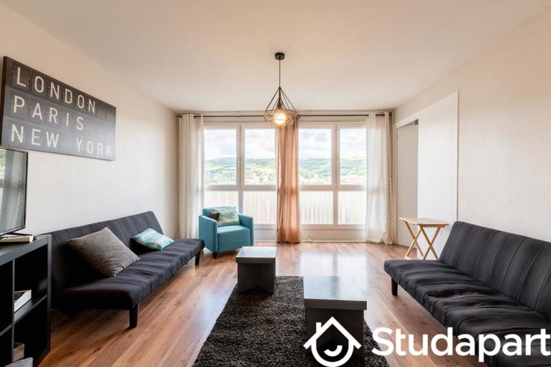 Chambre - 9 m² - 1 pièce