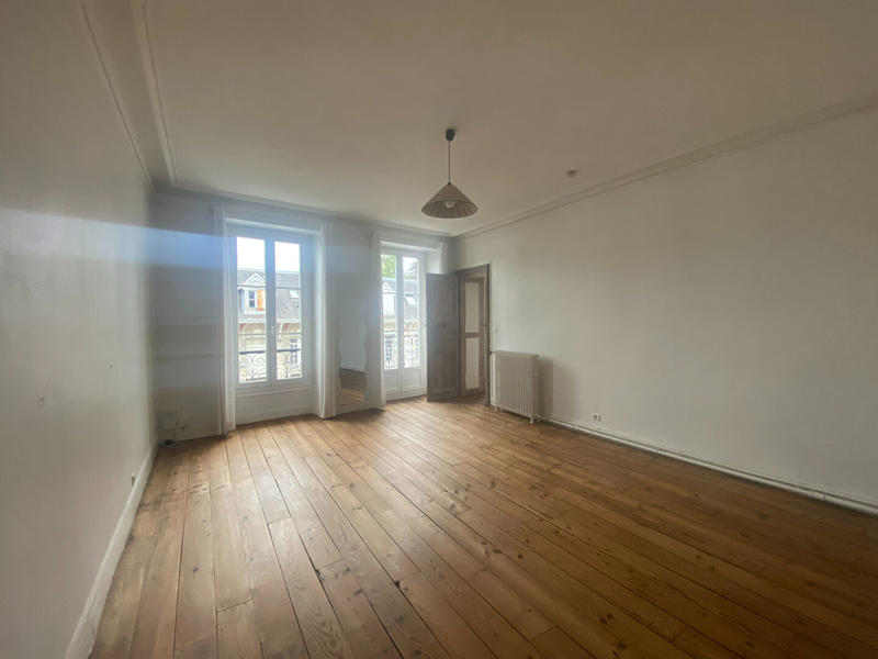 Appartement - 129 m² - 4 pièces