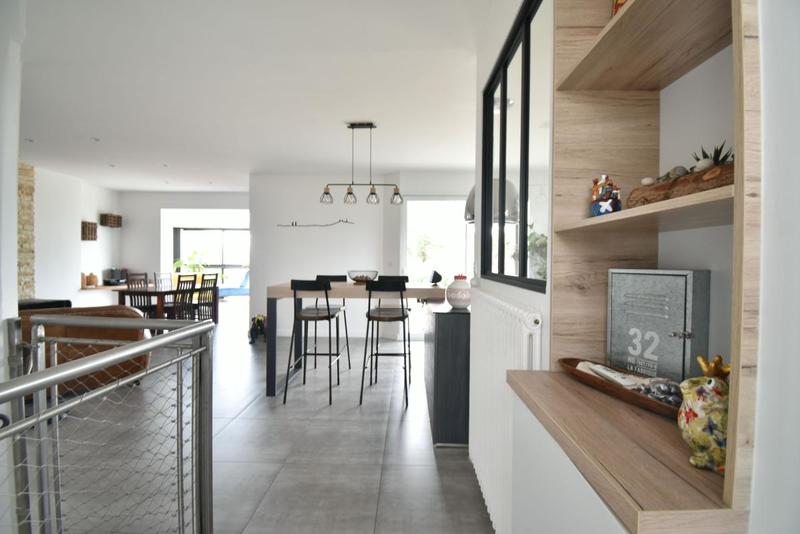 Villa - 203 m² - 7 pièces