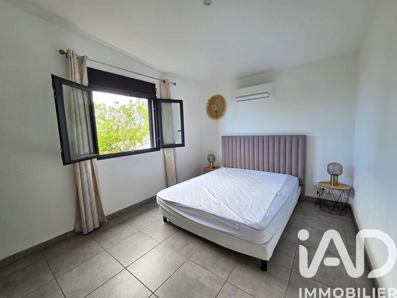 Maison - 422 m² - 12 pièces