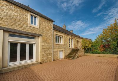 Maison ancienne - 173 m² - 7 pièces