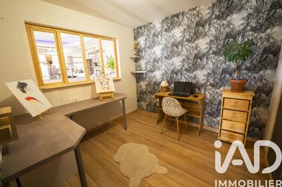 Maison - 275 m² - 5 pièces