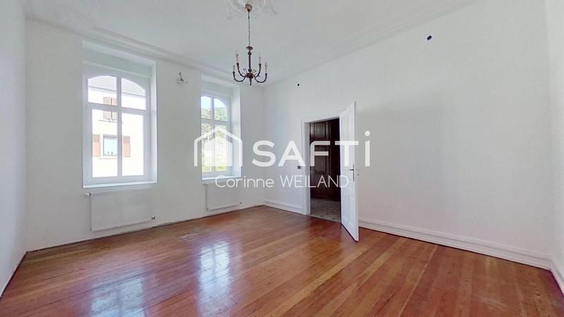 Maison - 185 m² - 8 pièces