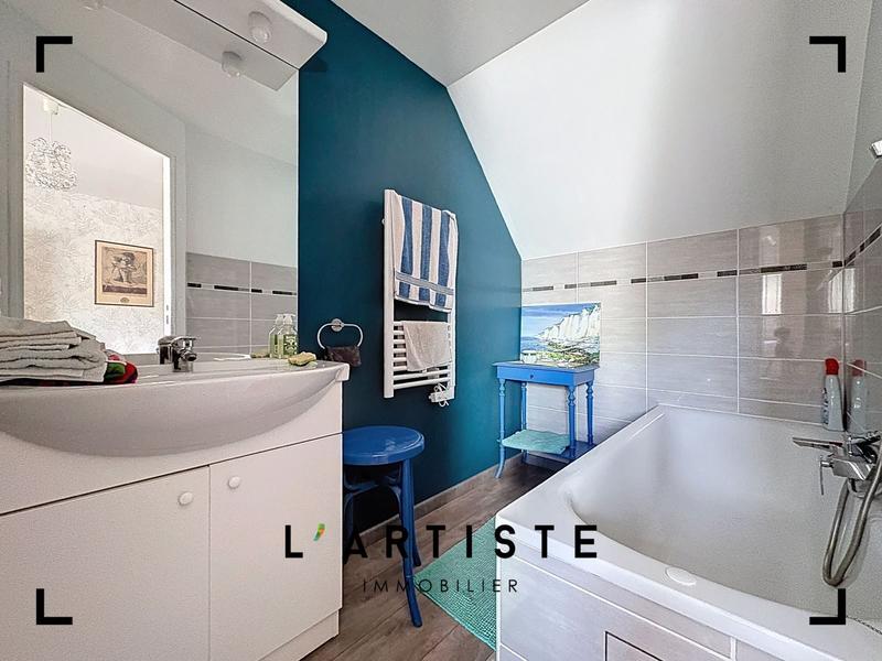 Maison - 112 m² - 4 pièces