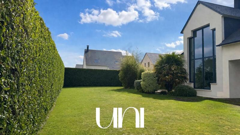 Maison - 170 m² - 5 pièces