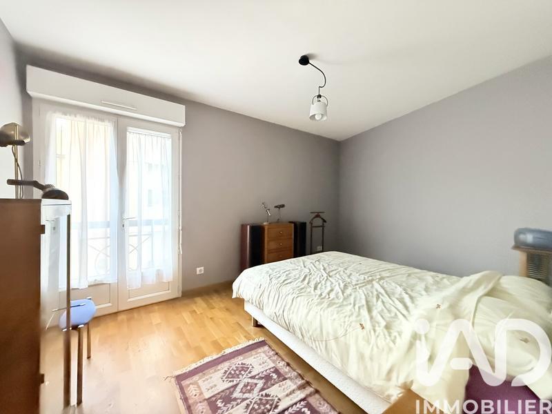 Appartement - 77 m² - 3 pièces