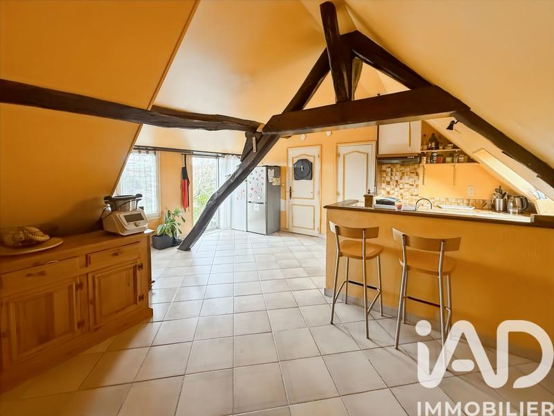 Maison - 216 m² - 7 pièces