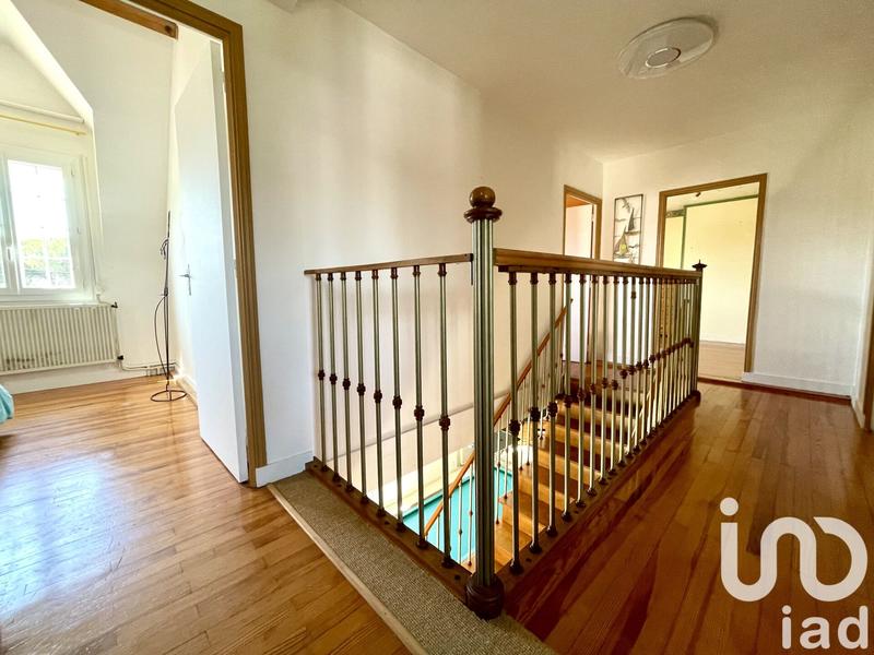 Maison - 193 m² - 7 pièces