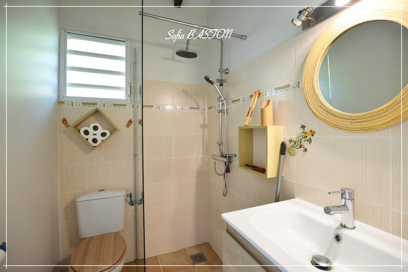 Maison - 99 m² - 4 pièces