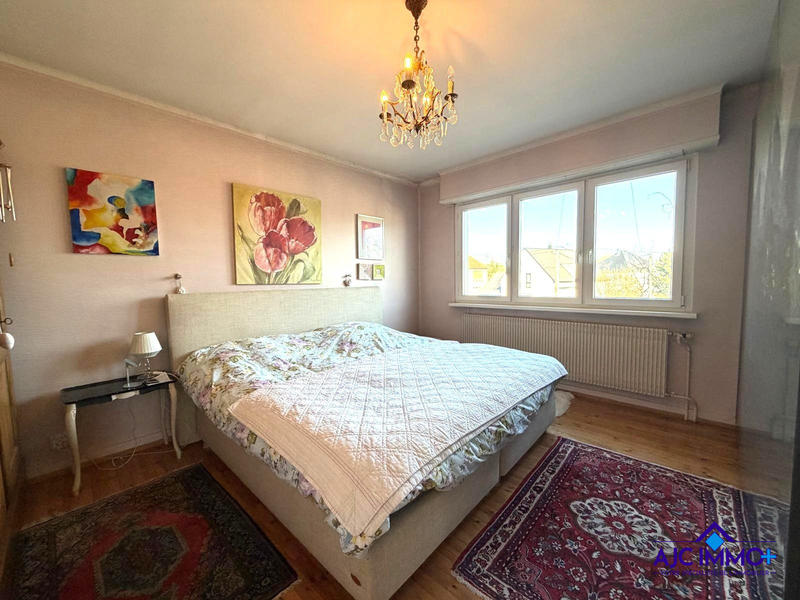 Maison - 135 m² - 6 pièces