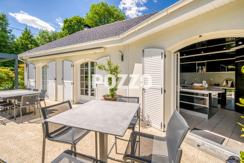 Maison - 157 m² - 6 pièces