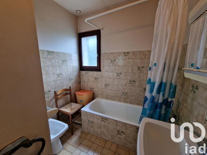 Maison - 90 m² - 5 pièces