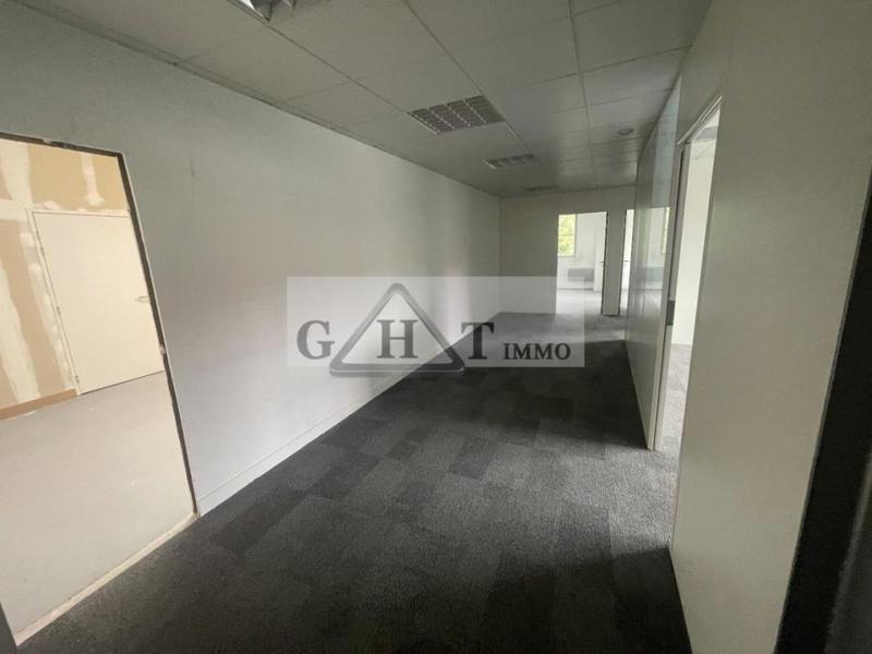 Bureau - 268 m²