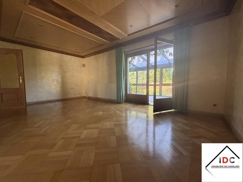 Maison - 193 m² - 7 pièces