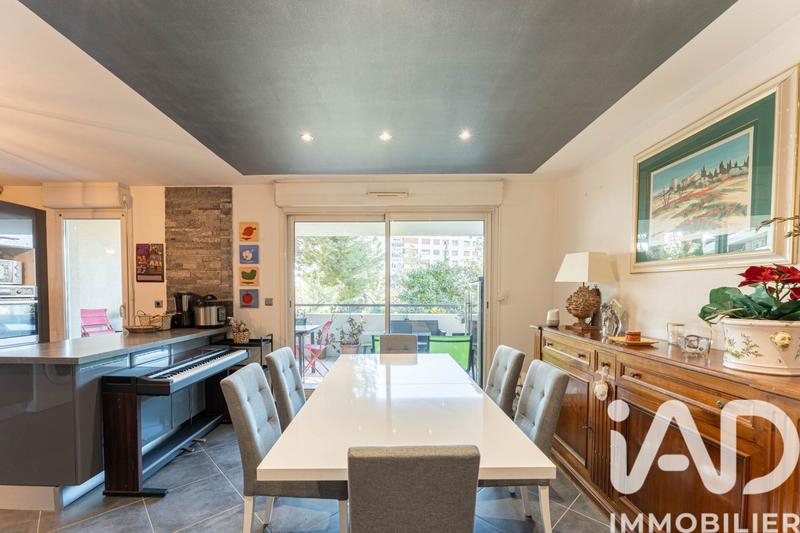 Appartement - 85 m² - 4 pièces