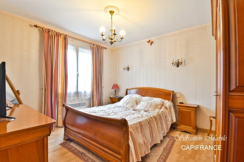 Maison - 105 m² - 4 pièces