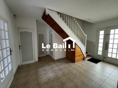Maison de ville - 160 m² - 8 pièces