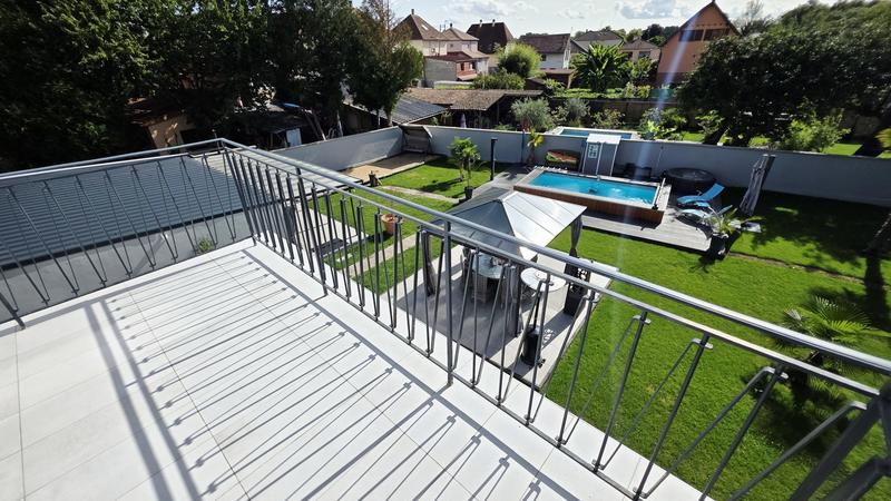 Maison - 125 m² - 6 pièces