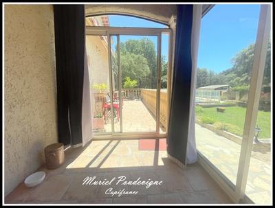 Maison - 212 m² - 8 pièces