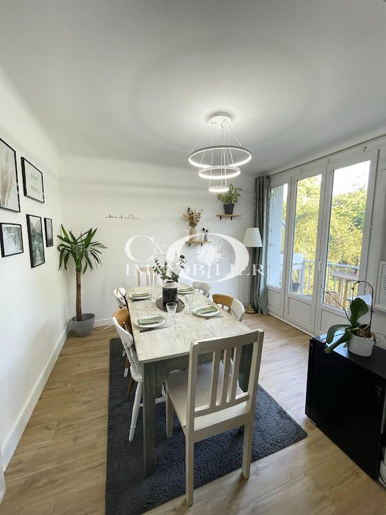 Appartement - 70 m² - 4 pièces