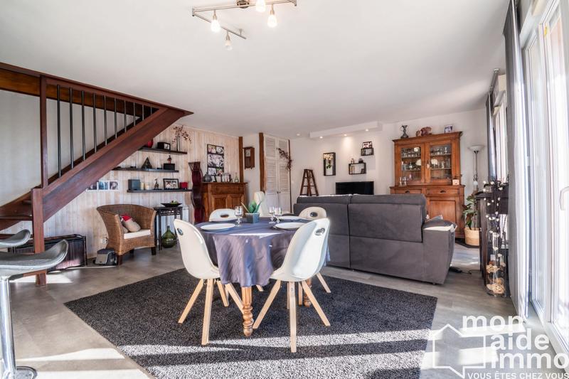 Appartement - 83 m² - 4 pièces