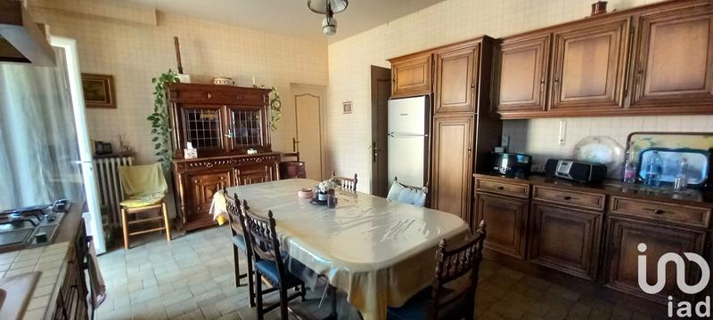 Maison - 308 m² - 11 pièces